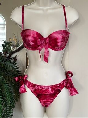 NWT Vintage Victoria's Secret Silk Pink Tie Dye Balconette Bra Bikini Panty Set